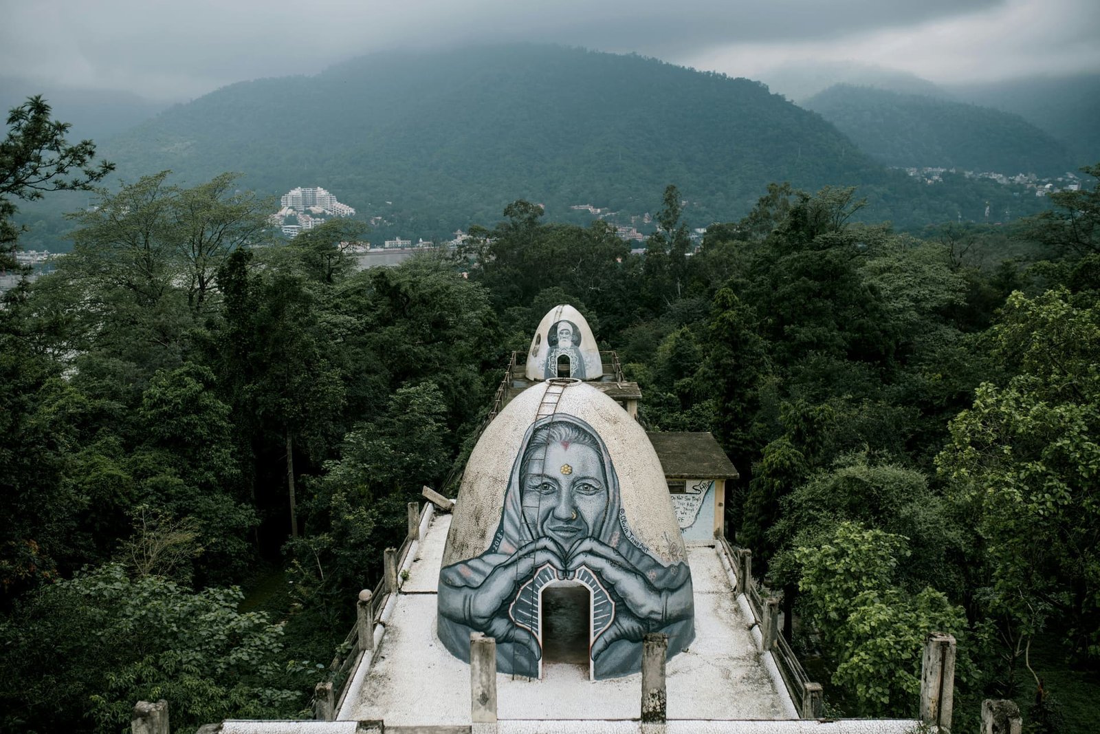 Lakshman Jhula, Rishikesh